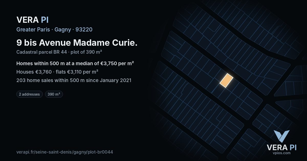 9 bis Avenue Madame Curie, Gagny at night – the plot lit, the parcels around coloured by the prices near them