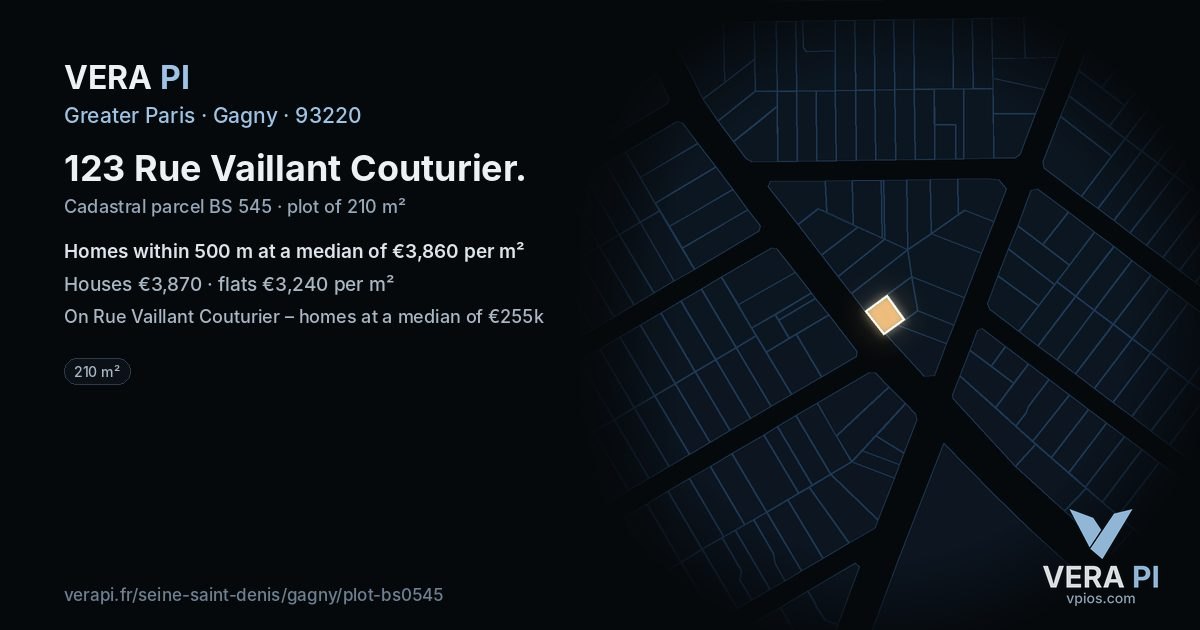 123 Rue Vaillant Couturier, Gagny at night – the plot lit, the parcels around coloured by the prices near them