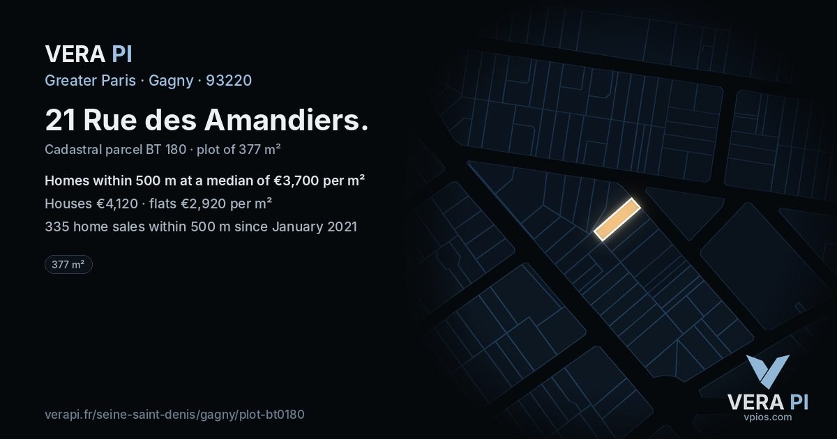21 Rue des Amandiers, Gagny at night – the plot lit, the parcels around coloured by the prices near them
