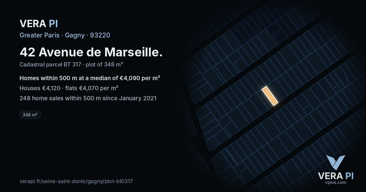 42 Avenue de Marseille, Gagny at night – the plot lit, the parcels around coloured by the prices near them