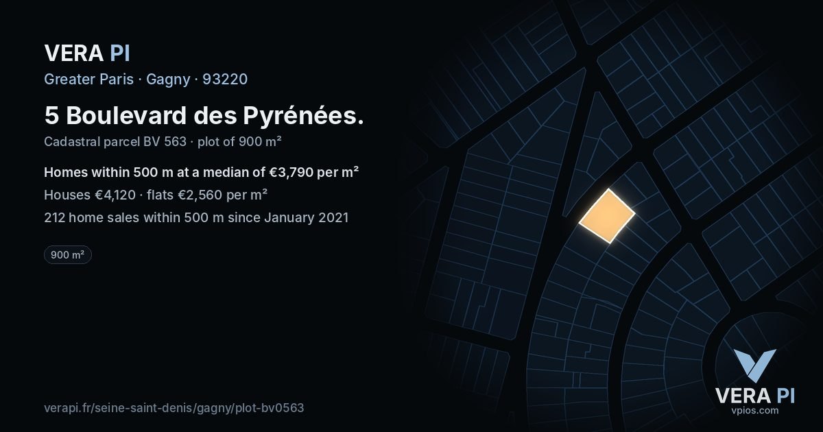 5 Boulevard des Pyrénées, Gagny at night – the plot lit, the parcels around coloured by the prices near them