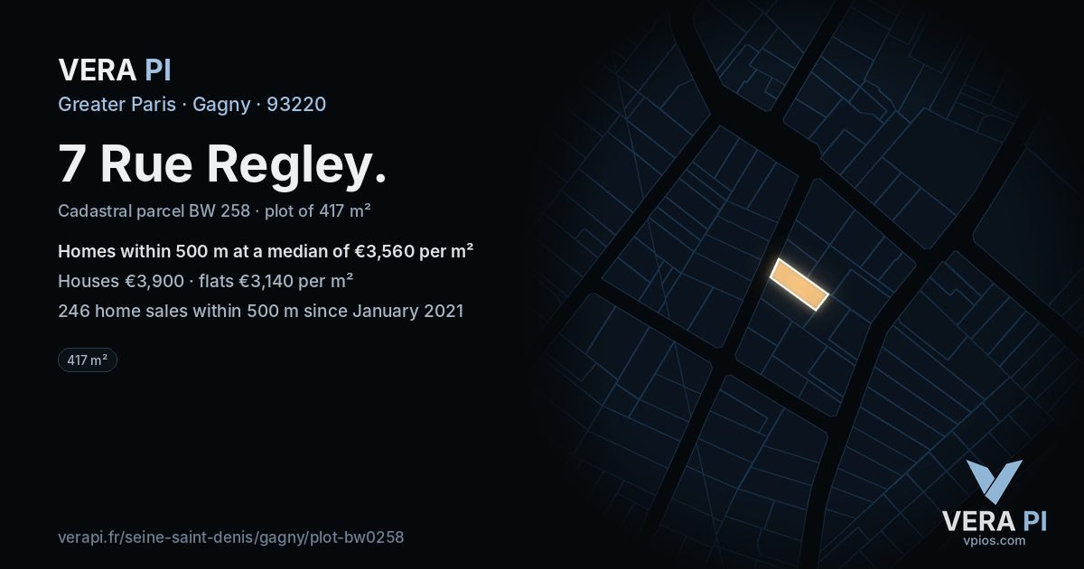 7 Rue Regley, Gagny at night – the plot lit, the parcels around coloured by the prices near them