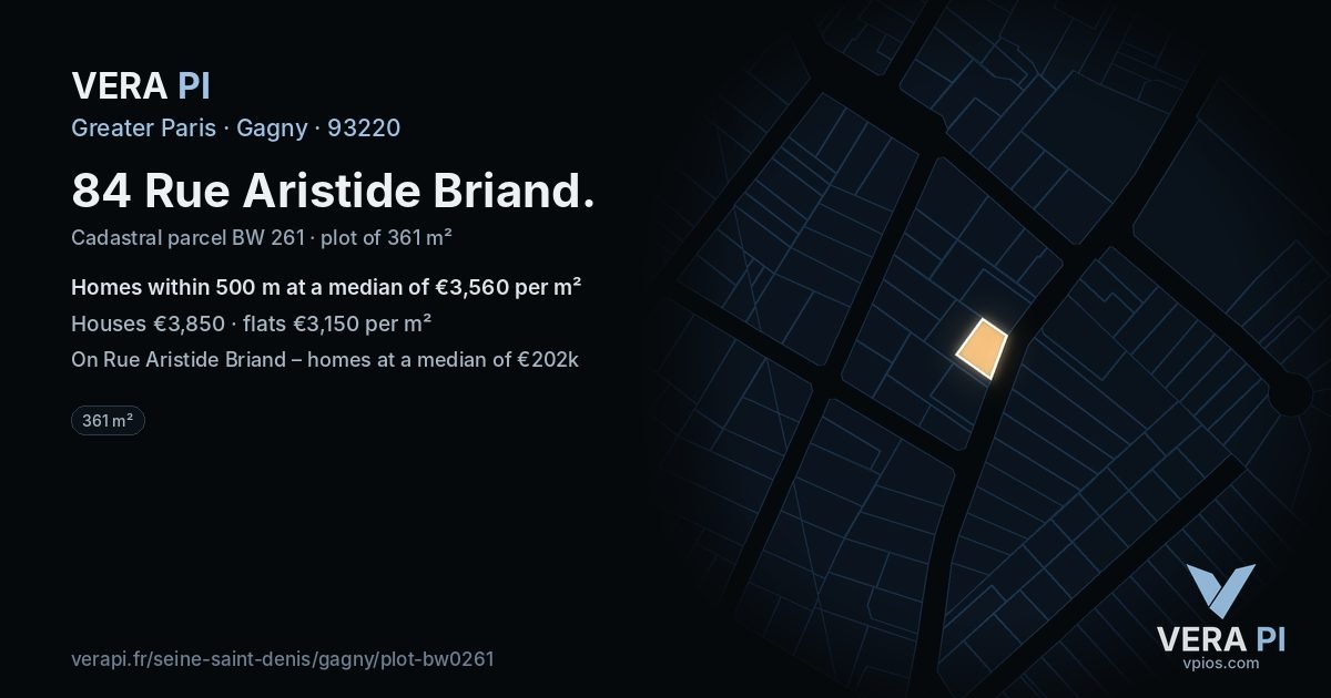 84 Rue Aristide Briand, Gagny at night – the plot lit, the parcels around coloured by the prices near them