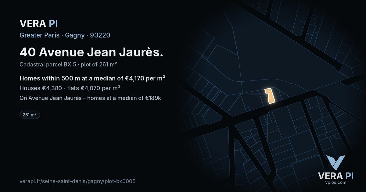 40 Avenue Jean Jaurès, Gagny at night – the plot lit, the parcels around coloured by the prices near them