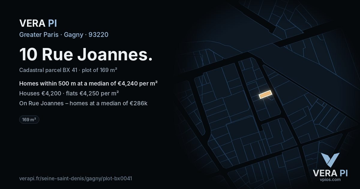10 Rue Joannes, Gagny at night – the plot lit, the parcels around coloured by the prices near them