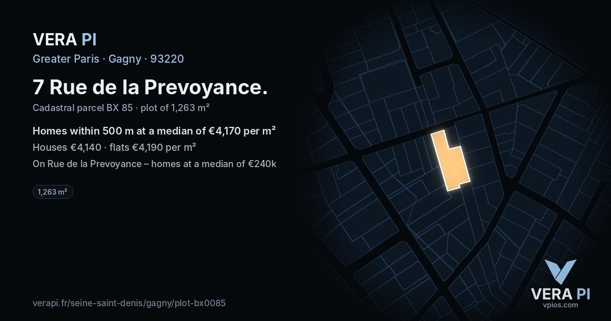 7 Rue de la Prevoyance, Gagny at night – the plot lit, the parcels around coloured by the prices near them