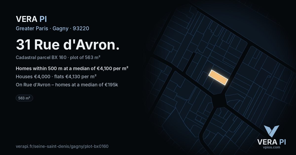 31 Rue d'Avron, Gagny at night – the plot lit, the parcels around coloured by the prices near them