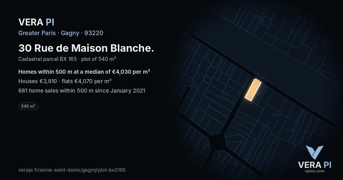 30 Rue de Maison Blanche, Gagny at night – the plot lit, the parcels around coloured by the prices near them
