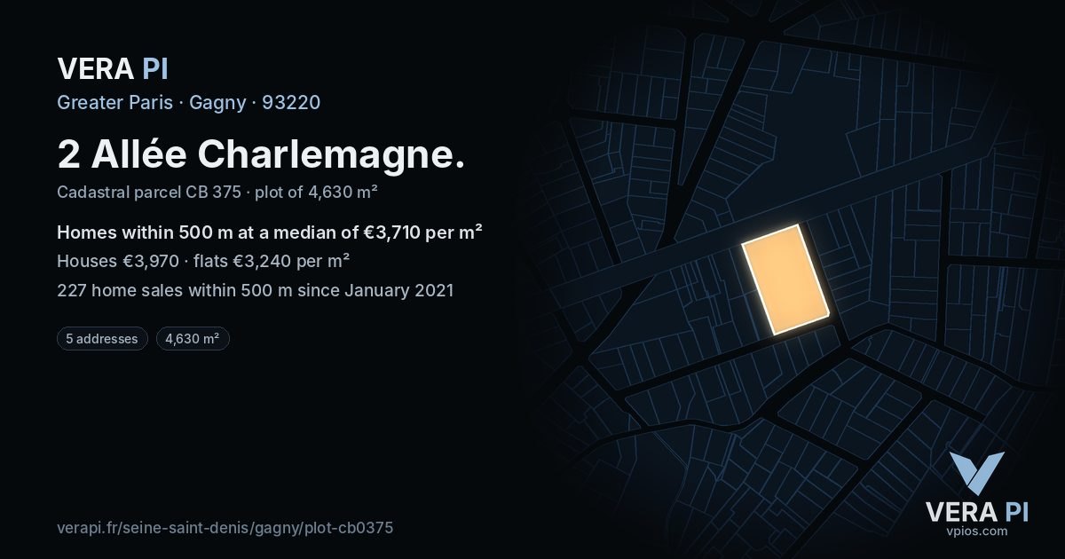 2 Allée Charlemagne, Gagny at night – the plot lit, the parcels around coloured by the prices near them