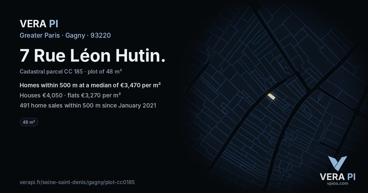 7 Rue Léon Hutin, Gagny at night – the plot lit, the parcels around coloured by the prices near them