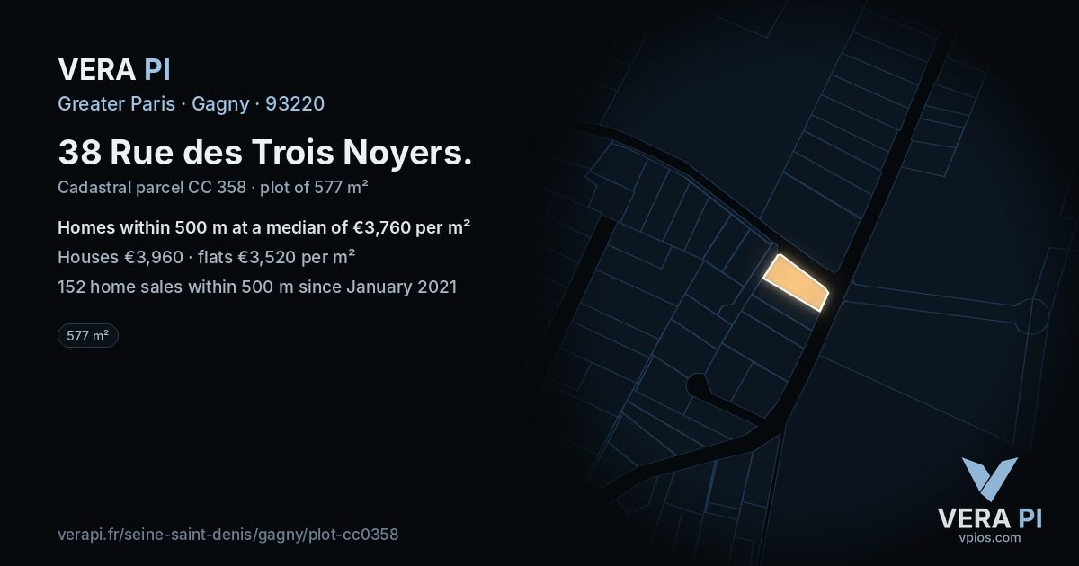 38 Rue des Trois Noyers, Gagny at night – the plot lit, the parcels around coloured by the prices near them