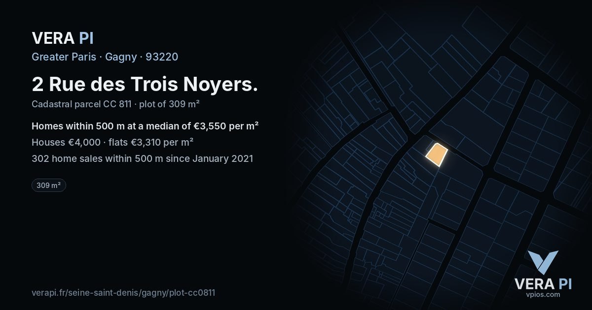 2 Rue des Trois Noyers, Gagny at night – the plot lit, the parcels around coloured by the prices near them