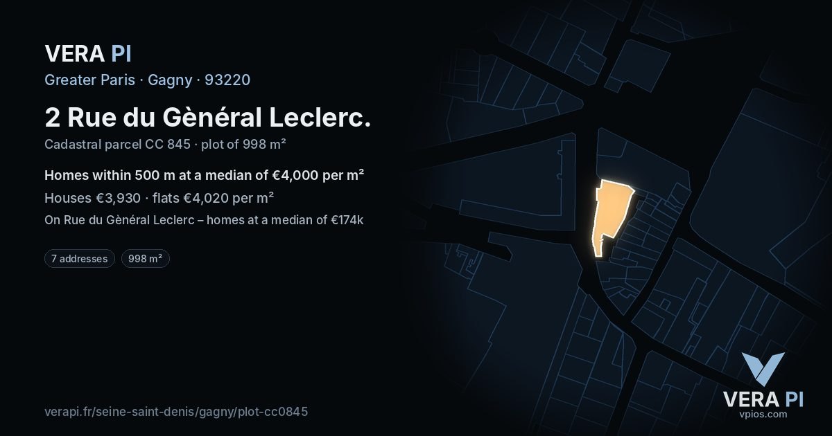 2 Rue du Gènéral Leclerc, Gagny at night – the plot lit, the parcels around coloured by the prices near them