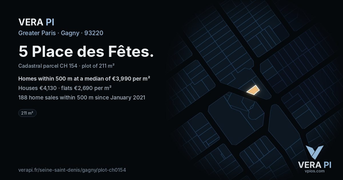 5 Place des Fêtes, Gagny at night – the plot lit, the parcels around coloured by the prices near them