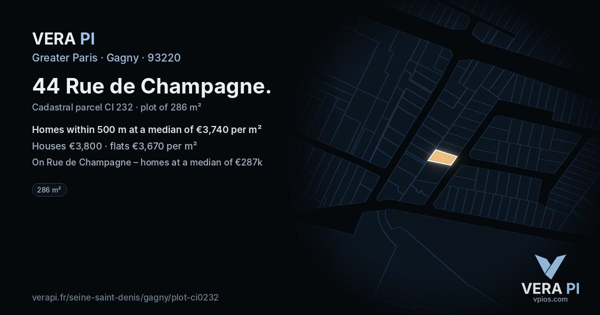 44 Rue de Champagne, Gagny at night – the plot lit, the parcels around coloured by the prices near them