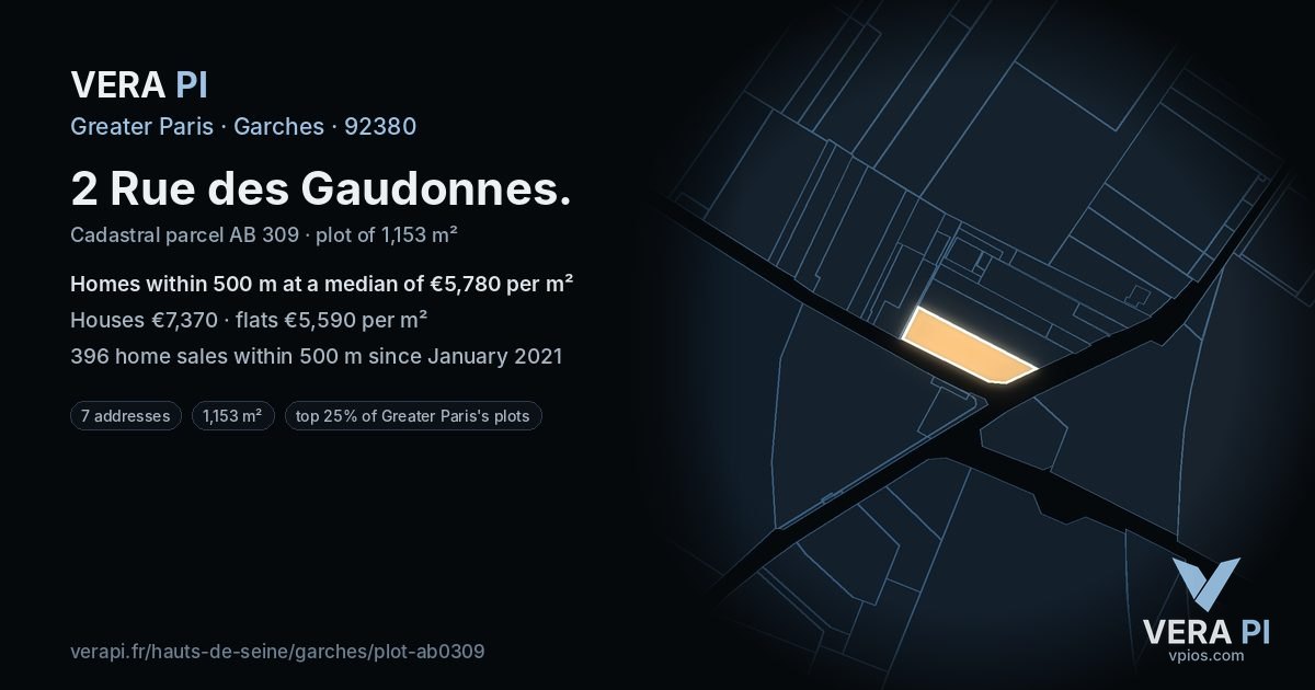 2 Rue des Gaudonnes, Garches at night – the plot lit, the parcels around coloured by the prices near them
