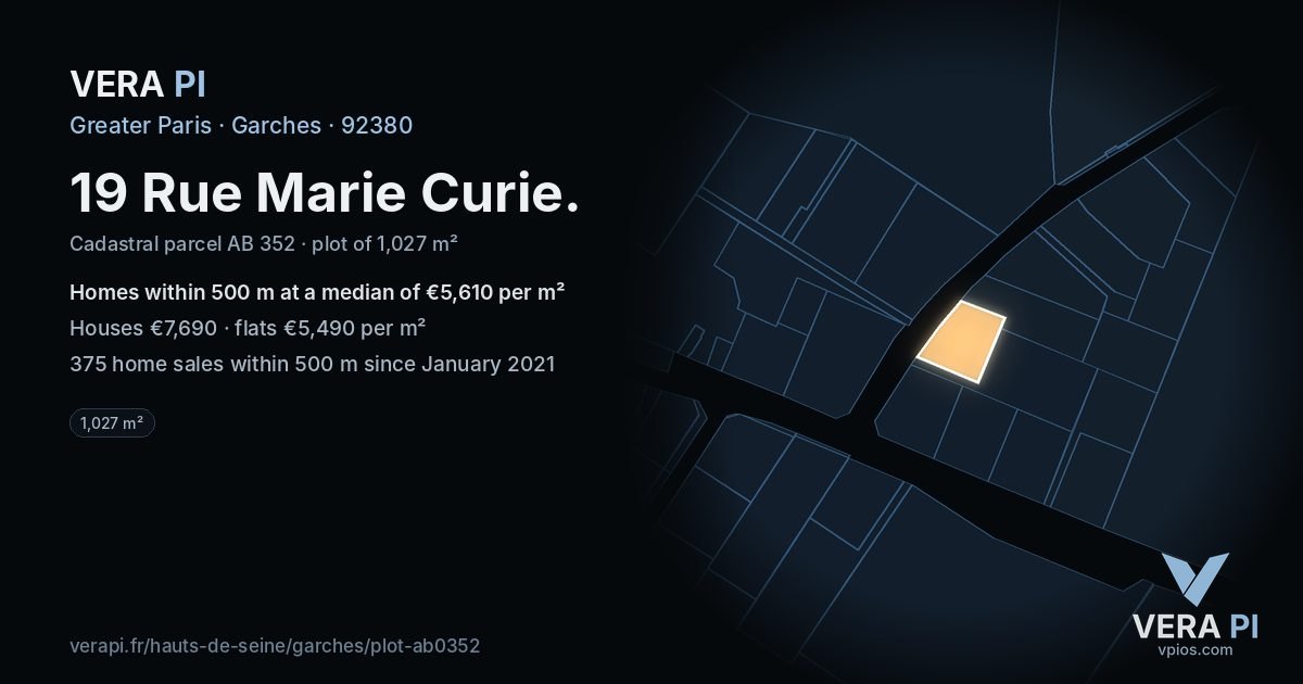 19 Rue Marie Curie, Garches at night – the plot lit, the parcels around coloured by the prices near them