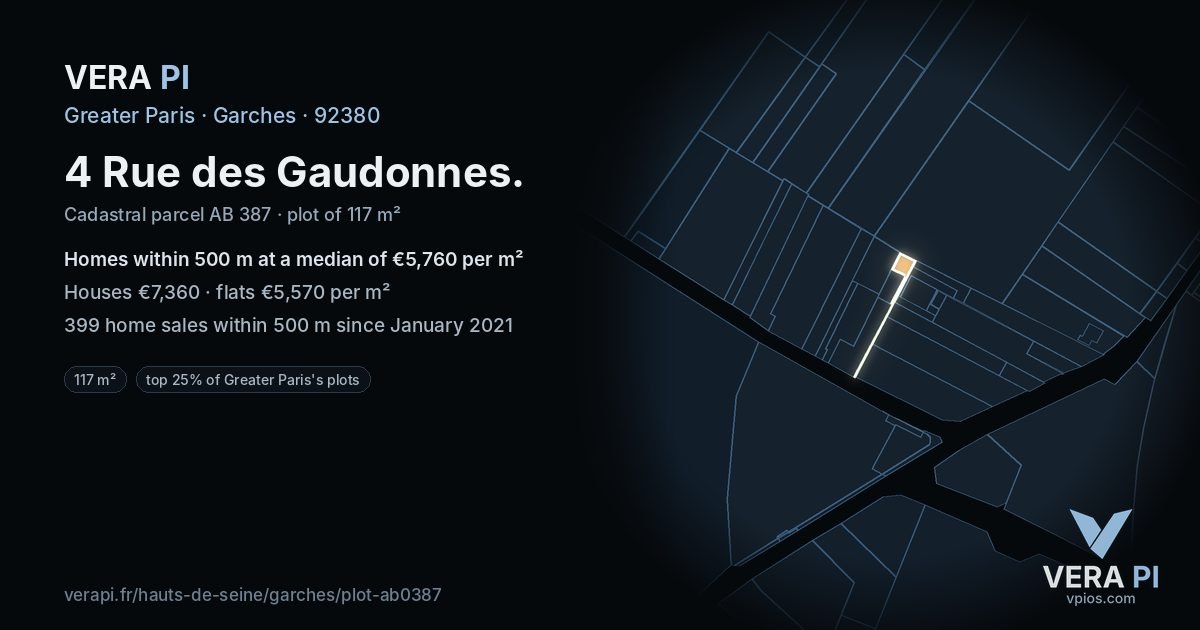4 Rue des Gaudonnes, Garches at night – the plot lit, the parcels around coloured by the prices near them