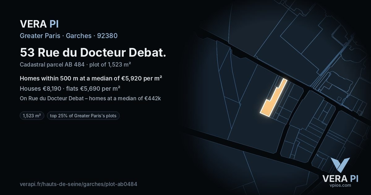 53 Rue du Docteur Debat, Garches at night – the plot lit, the parcels around coloured by the prices near them