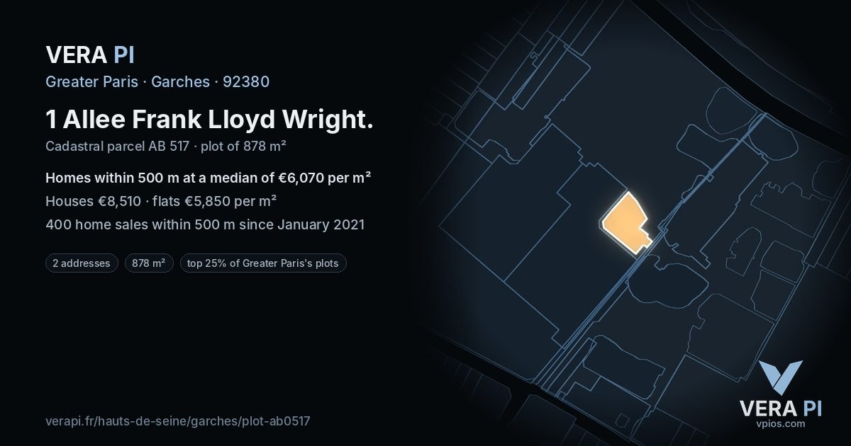 1 Allee Frank Lloyd Wright, Garches at night – the plot lit, the parcels around coloured by the prices near them