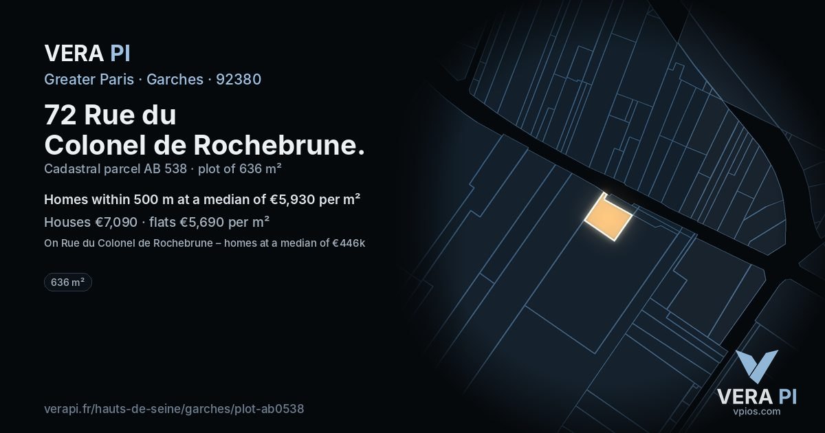 72 Rue du Colonel de Rochebrune, Garches at night – the plot lit, the parcels around coloured by the prices near them