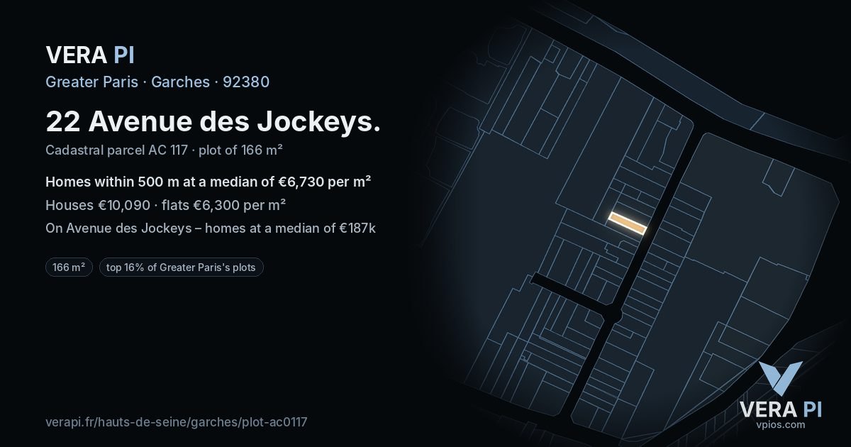 22 Avenue des Jockeys, Garches at night – the plot lit, the parcels around coloured by the prices near them