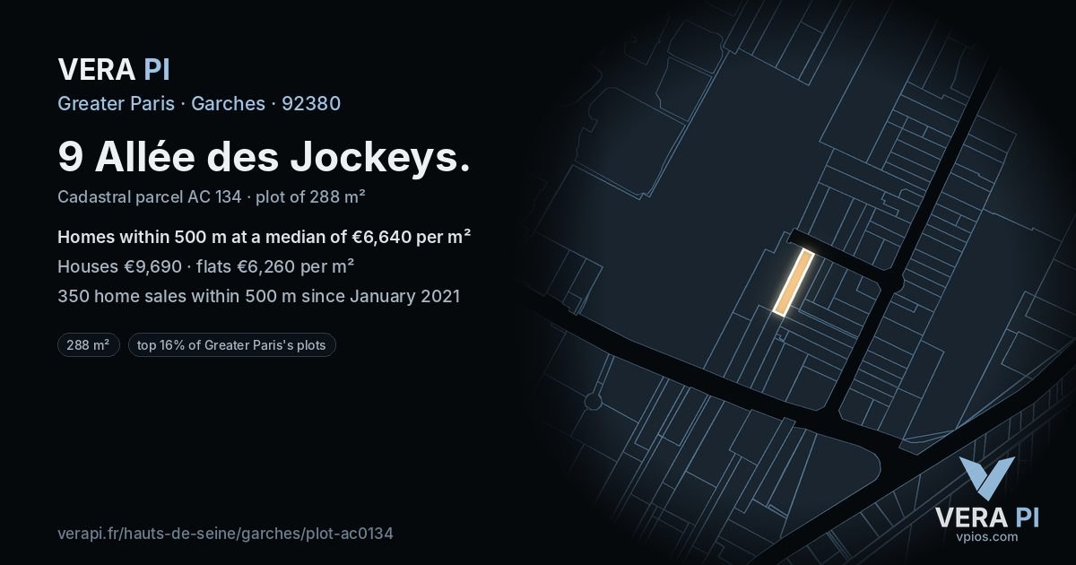 9 Allée des Jockeys, Garches at night – the plot lit, the parcels around coloured by the prices near them