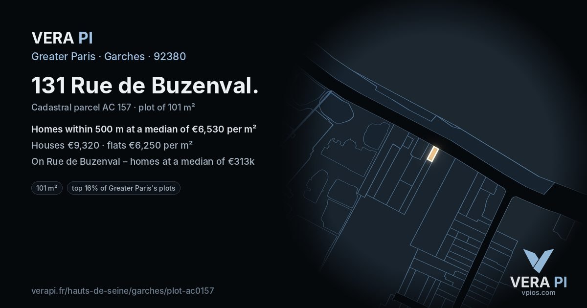 131 Rue de Buzenval, Garches at night – the plot lit, the parcels around coloured by the prices near them