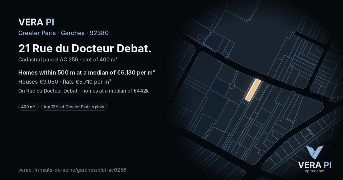 21 Rue du Docteur Debat, Garches at night – the plot lit, the parcels around coloured by the prices near them