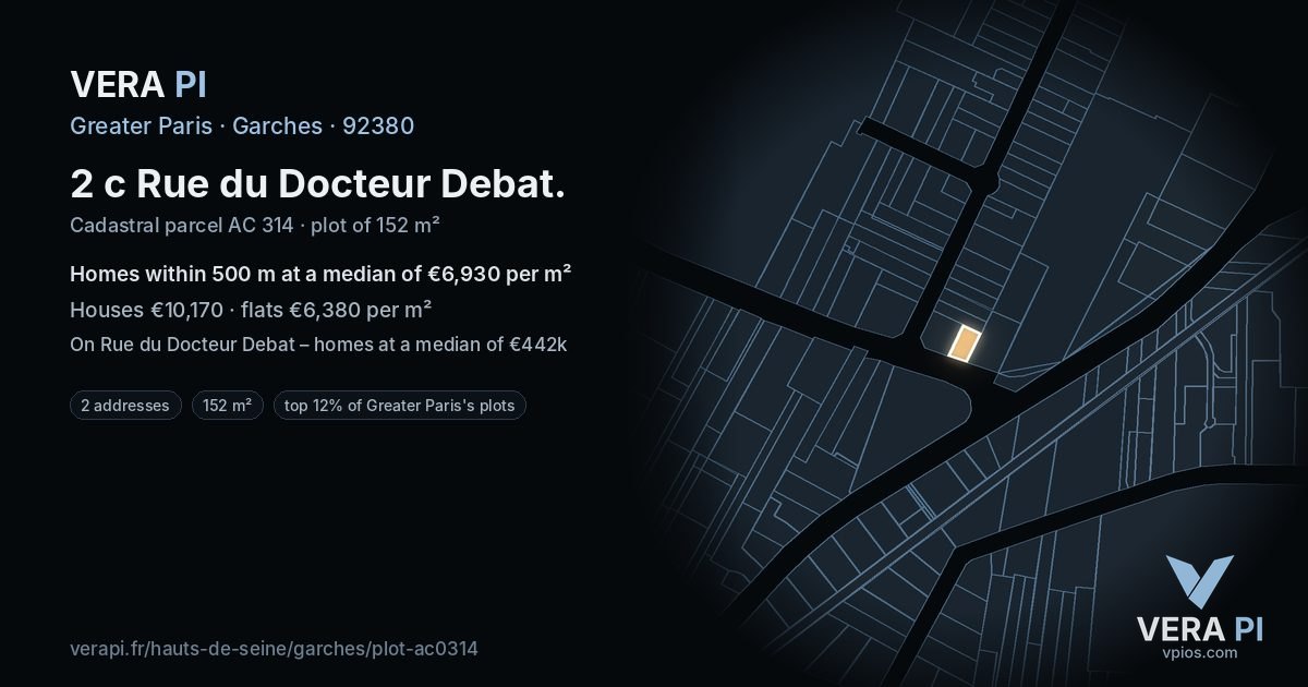 2 c Rue du Docteur Debat, Garches at night – the plot lit, the parcels around coloured by the prices near them