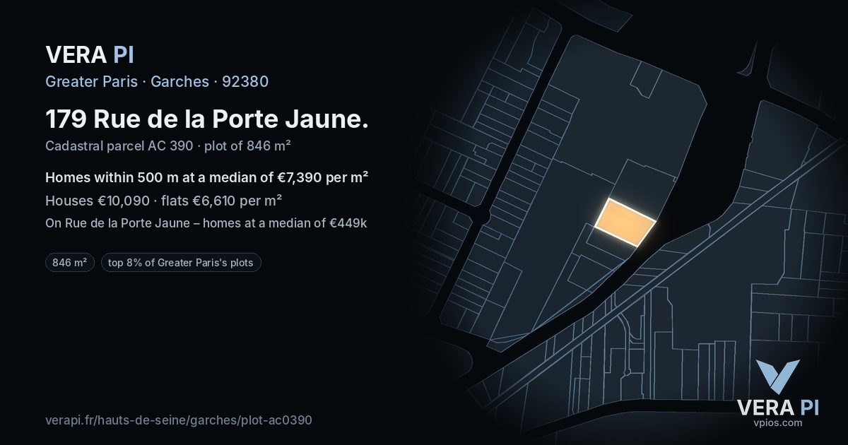 179 Rue de la Porte Jaune, Garches at night – the plot lit, the parcels around coloured by the prices near them
