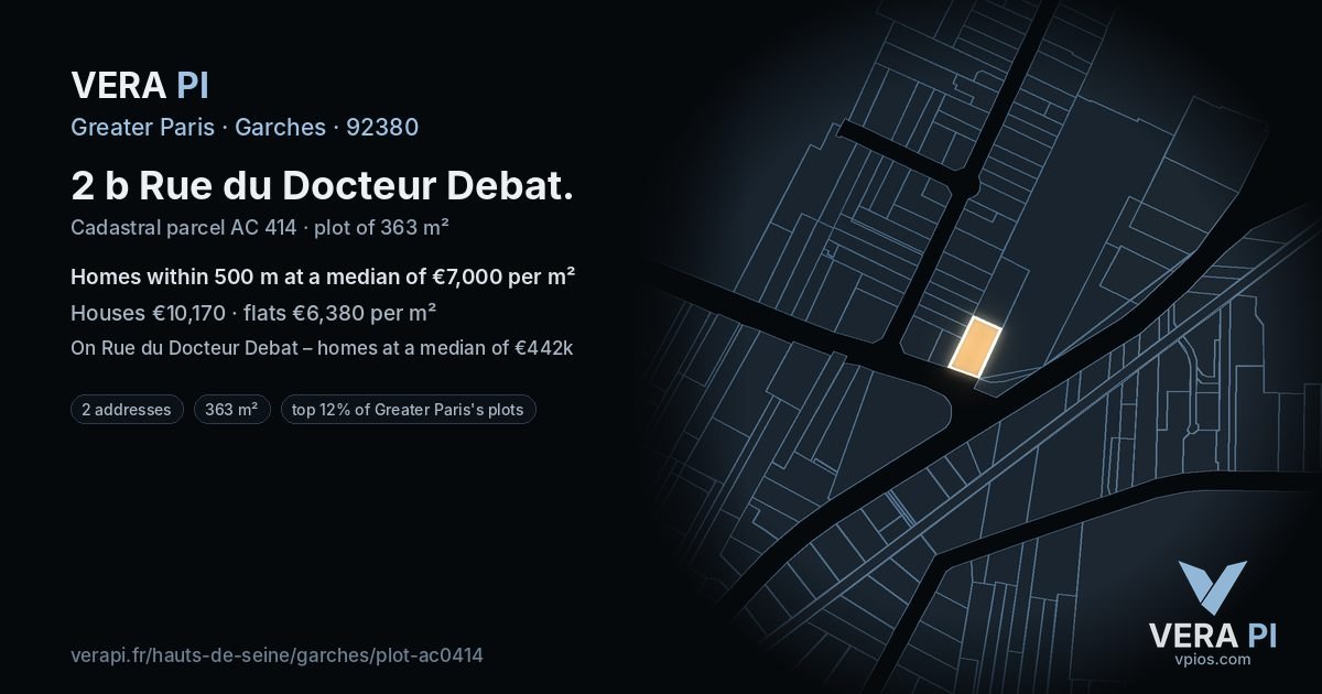 2 b Rue du Docteur Debat, Garches at night – the plot lit, the parcels around coloured by the prices near them