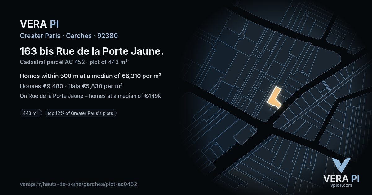 163 bis Rue de la Porte Jaune, Garches at night – the plot lit, the parcels around coloured by the prices near them