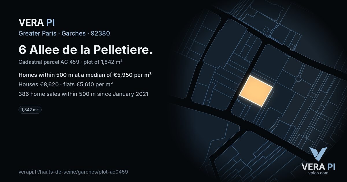 6 Allee de la Pelletiere, Garches at night – the plot lit, the parcels around coloured by the prices near them