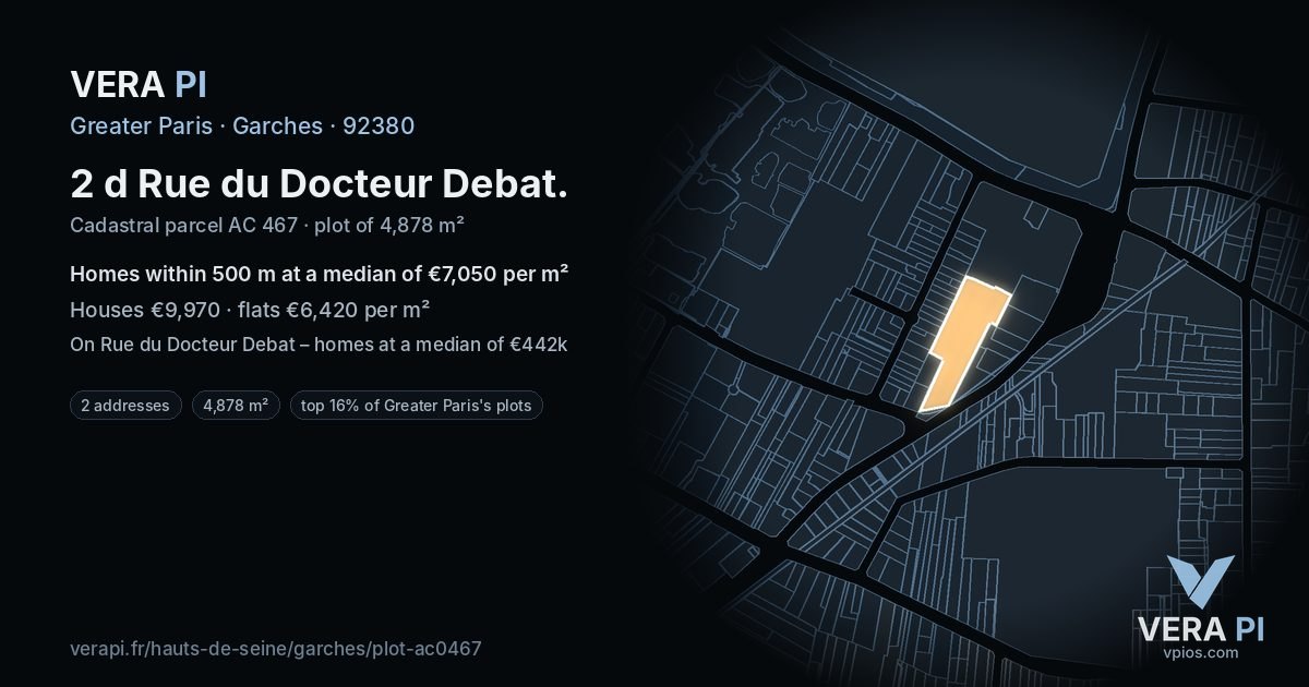 2 d Rue du Docteur Debat, Garches at night – the plot lit, the parcels around coloured by the prices near them