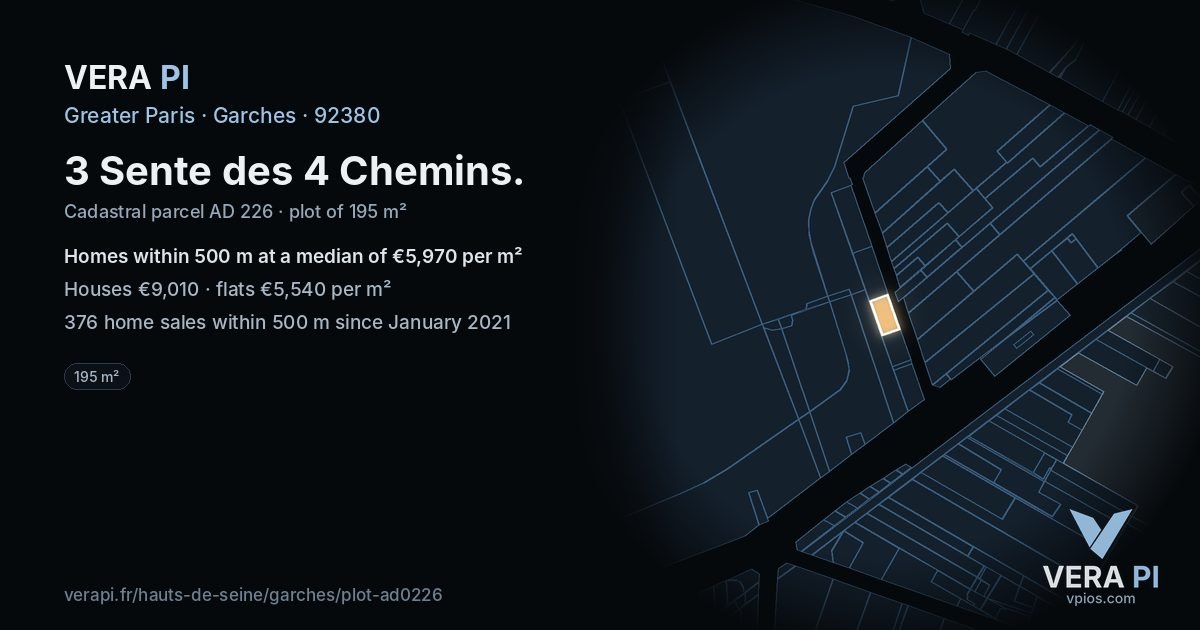 3 Sente des 4 Chemins, Garches at night – the plot lit, the parcels around coloured by the prices near them