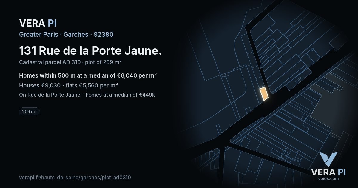 131 Rue de la Porte Jaune, Garches at night – the plot lit, the parcels around coloured by the prices near them