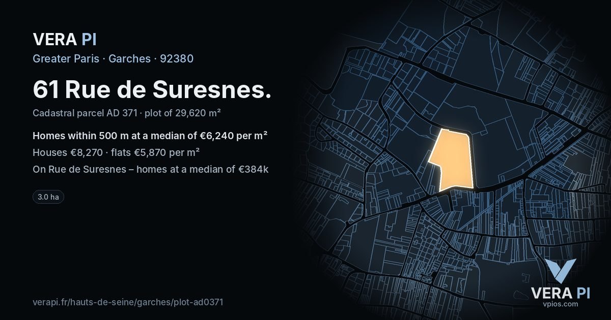 61 Rue de Suresnes, Garches at night – the plot lit, the parcels around coloured by the prices near them