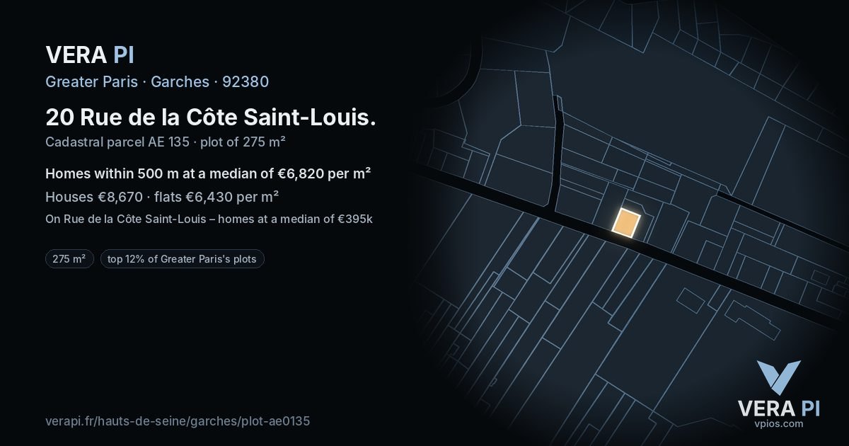 20 Rue de la Côte Saint-Louis, Garches at night – the plot lit, the parcels around coloured by the prices near them