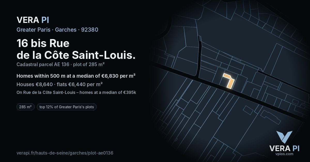 16 bis Rue de la Côte Saint-Louis, Garches at night – the plot lit, the parcels around coloured by the prices near them