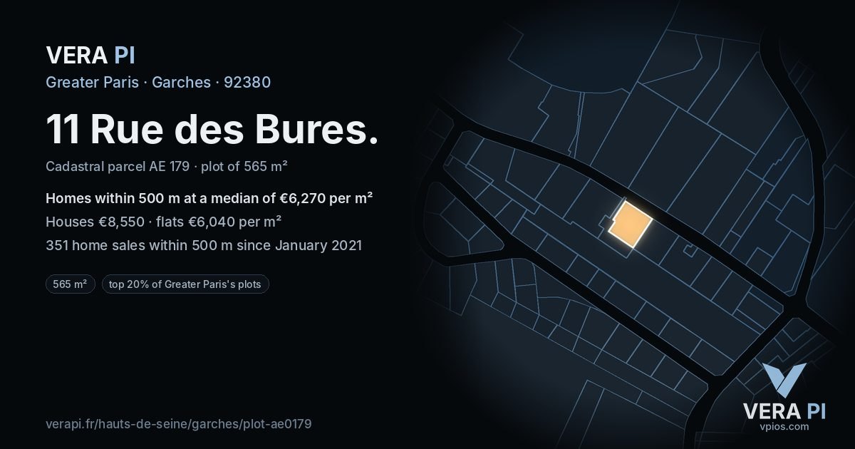 11 Rue des Bures, Garches at night – the plot lit, the parcels around coloured by the prices near them