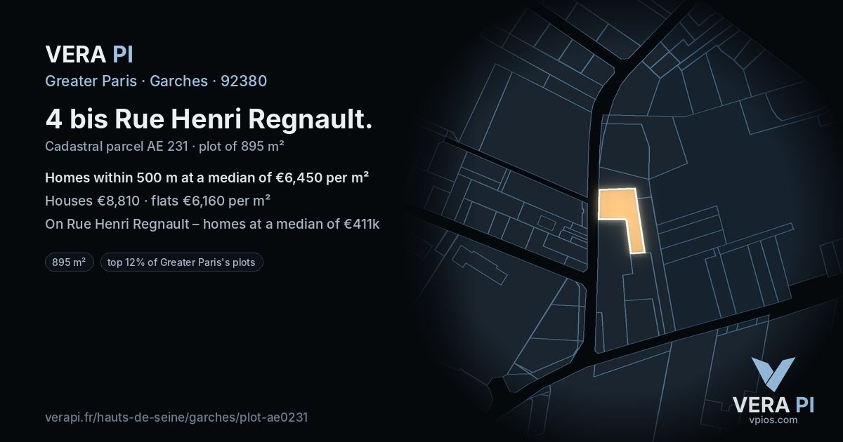 4 bis Rue Henri Regnault, Garches at night – the plot lit, the parcels around coloured by the prices near them