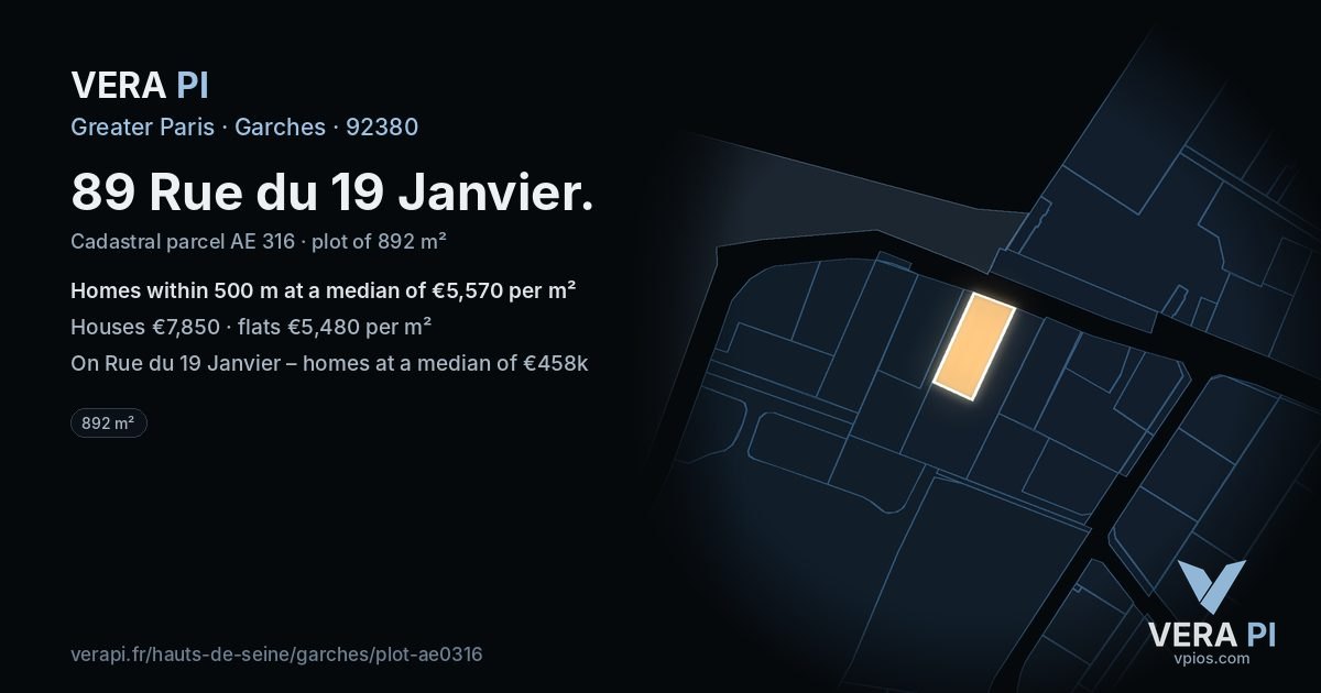89 Rue du 19 Janvier, Garches at night – the plot lit, the parcels around coloured by the prices near them