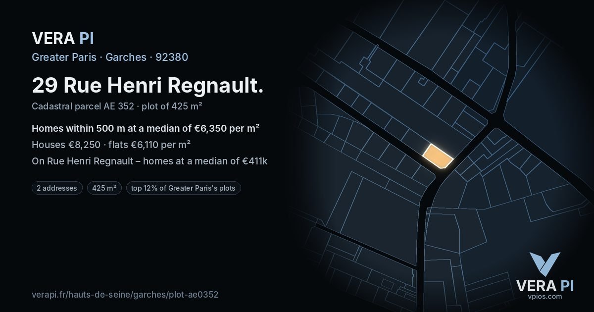 29 Rue Henri Regnault, Garches at night – the plot lit, the parcels around coloured by the prices near them