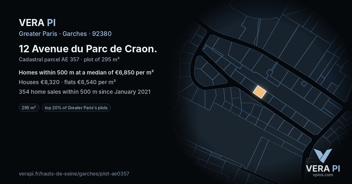 12 Avenue du Parc de Craon, Garches at night – the plot lit, the parcels around coloured by the prices near them