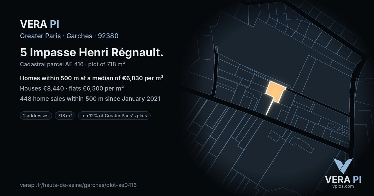 5 Impasse Henri Régnault, Garches at night – the plot lit, the parcels around coloured by the prices near them