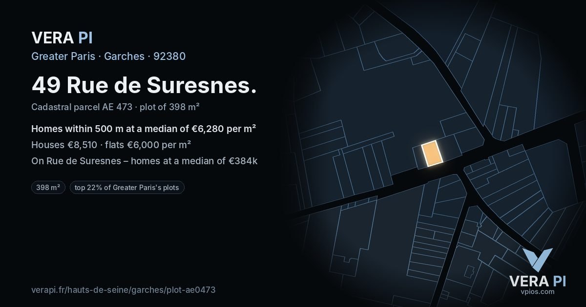 49 Rue de Suresnes, Garches at night – the plot lit, the parcels around coloured by the prices near them