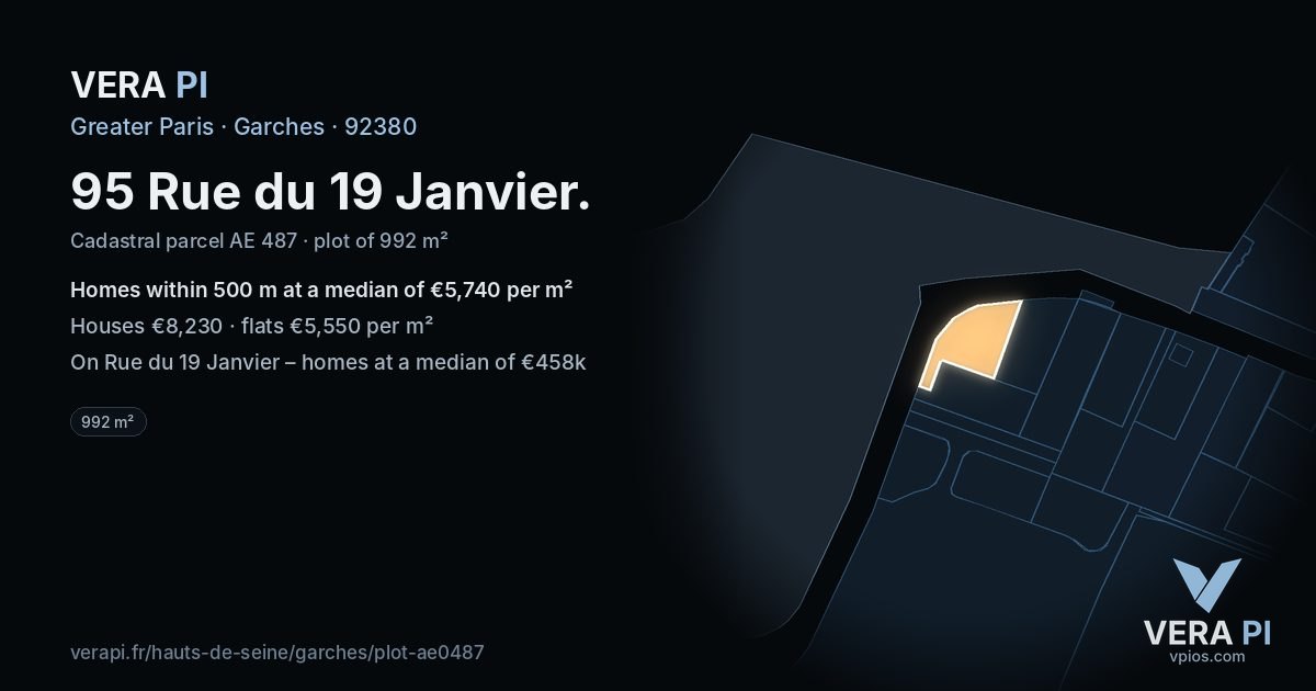 95 Rue du 19 Janvier, Garches at night – the plot lit, the parcels around coloured by the prices near them