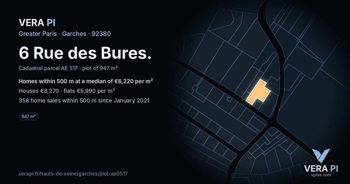 6 Rue des Bures, Garches at night – the plot lit, the parcels around coloured by the prices near them