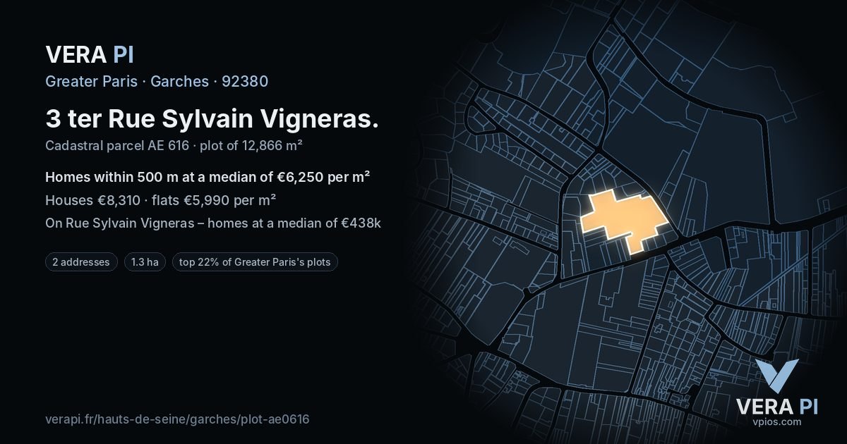 3 ter Rue Sylvain Vigneras, Garches at night – the plot lit, the parcels around coloured by the prices near them